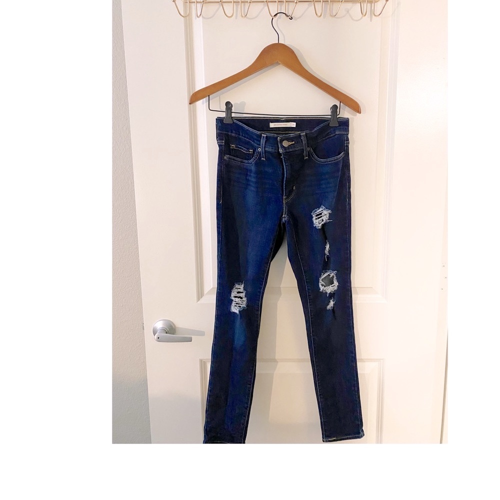 Levi’s 311 Shaping Skinny denim jean Distressed Size 26
